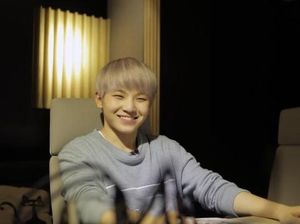 Woozi SEVENTEEN Akan Rilis Lagu What Kind of Future untuk Moonbin
