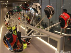 Punya Peran Penting, Ini Fungsi Busa di Dalam Helm