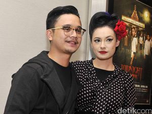 Ini yang Bikin Derby Romero Klepek-klepek dengan Claudia Adinda