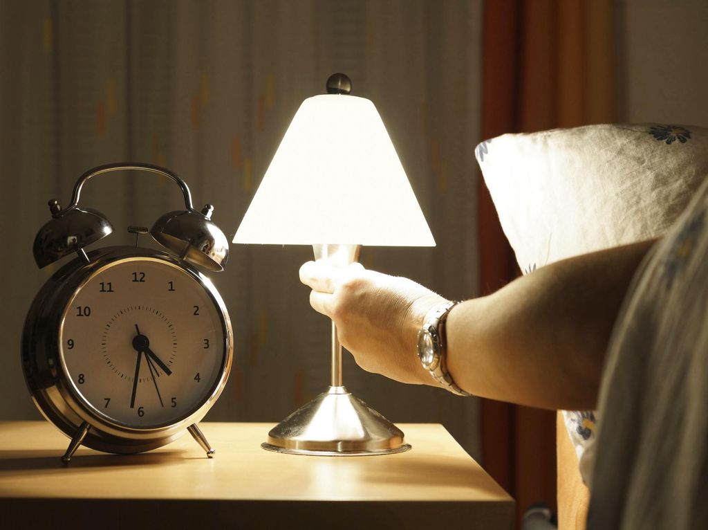 Sedikit Lampu di Kamar Saat Tidur Diklaim Sudah Bisa Picu Depresi