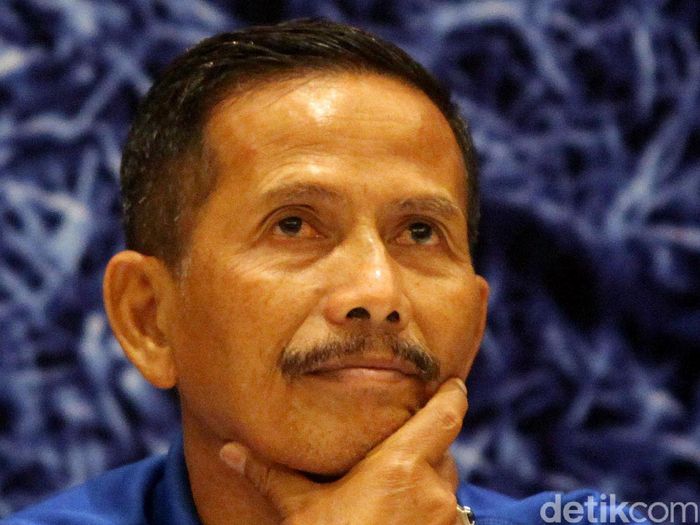 Djadjang Nurdjaman dikabarkan bakal merapat ke Malang United (Rengga Sancaya/Detiksport) Djadjang Nurdjaman dikabarkan bakal merapat ke Malang United (Rengga Sancaya/Detiksport)