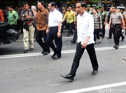 Jokowi ke Lokasi Bom Tanpa Rompi Antipeluru Membuat Warga Tak Takut Teror