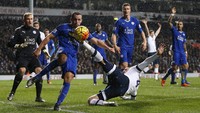 Pada laga pekan ke-21 yang dihelat di White Hart Lane, Kamis (14/1/2016) dinihari WIB, Spurs yang tampil sebagai tuan rumah mendominasi jalannya pertandingan. Reuters/Matthew Childs.