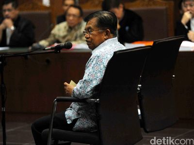 JK Bersaksi untuk Jero Wacik