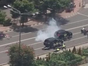 Luhut: 3 Pelaku yang Serang Pos Polisi Sarinah Ditembak Mati AKBP Dedi