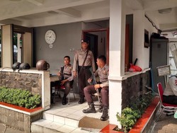 Pengamanan Kantor Ditingkatkan, Ahok: Kami Dekat Kantor Wapres