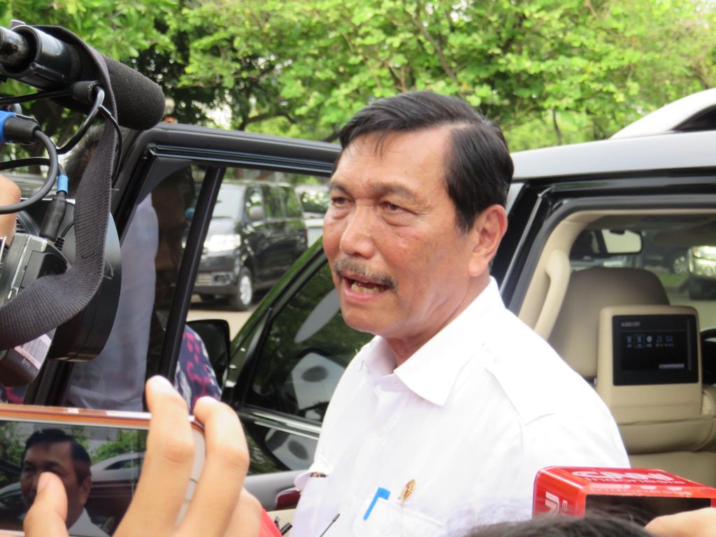 Faisal Basri Serang Luhut, Kemenko Marves Pertimbangkan Opsi Jalur Hukum Faisal Basri Serang Luhut, Kemenko Marves Pertimbangkan Opsi Jalur Hukum