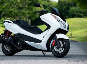 Honda Buka Kemungkinan Skuter 250 cc di Indonesia