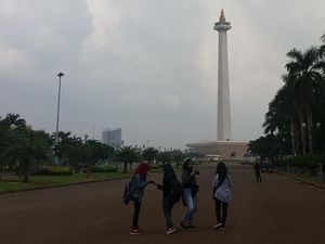 Pasca Ledakan di Thamrin, Wisata di Monas Tetap Normal Pasca Ledakan di Thamrin, Wisata di Monas Tetap Normal