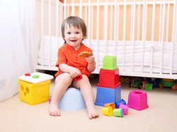 Ini Waktu Tepat Ajari si Kecil Toilet Training