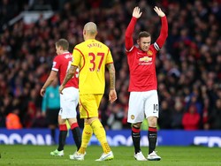 Laga Panas di Anfield