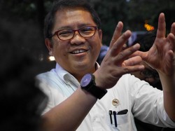 Pesan Jokowi ke Menteri: Semua Layanan Publik Harus Online