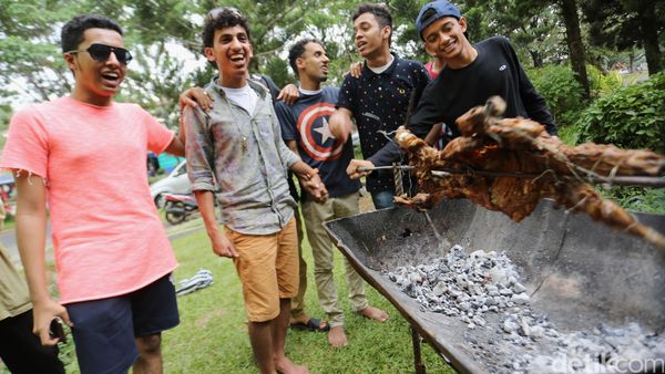 Kawasan Puncak Tempat Favorit Turis Timur Tengah