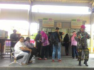 Kereta Barang Kembali Anjlok, Rute KRL Tujuan Sukabumi Dibatalkan