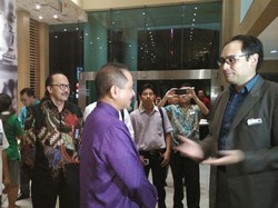 Cruise Batal Merapat di Surabaya, Menpar Tegaskan Indonesia Aman