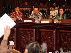 Irman Gusman Cs Kena Mosi Tidak Percaya, Paripurna DPD Panas!