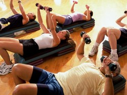 Agar Tak Cedera, Apakah Peregangan Penting Sebelum Fitness?