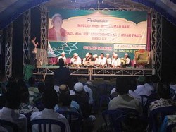 Haul Mbah Palil Pererat Kerukunan Masyarakat Pesanggaran