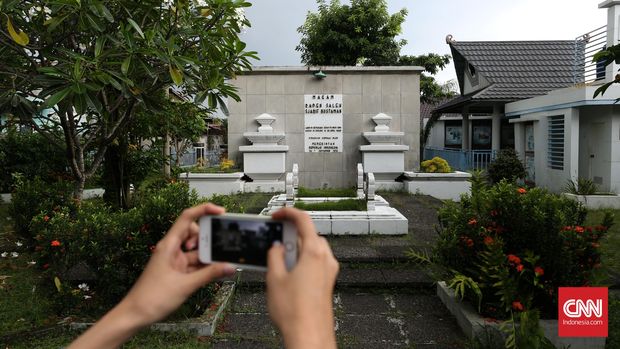 MAKAM RADEN SALEH Makam Raden Saleh di Jalan Pahlawan, Gang Raden Saleh, Bogor, Rabu, 13 Januari 2016. CNN Indonesia/Safir Makki