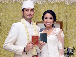 Usai Menikah, Aryani Fitriana-Donny Michael Sibuk Syuting Stripping