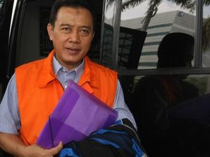 MA Perjelas Masa Pencabutan Hak Politik Bupati Karawang MA Perjelas Masa Pencabutan Hak Politik Bupati Karawang