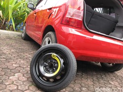 Cara Mudah Mengganti Ban
