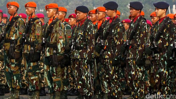 TNI, Polri dan PNS DKI Upacara Bendera Bersama