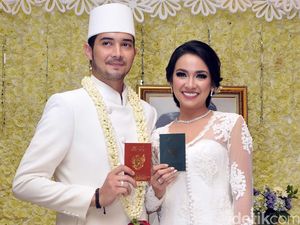 Kebahagiaan Donny Michael dan Aryani Fitriana Sah Jadi Suami-Istri