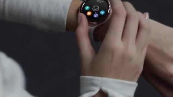 Gelang Kebugaran Keren Samsung Triathlon