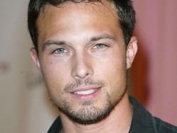 Aktor Power Rangers yang Bunuh Teman Sekamar Kembali Diadili