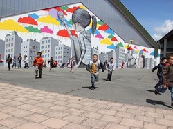 Kisah Pelukis Mural yang Keliling Dunia Sampai Indonesia