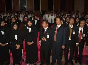 Bank Jatim Buka Lowongan 303 Pegawai Tahun 2016