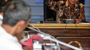 Warga Kota Batu Malang Menggadu ke DPR