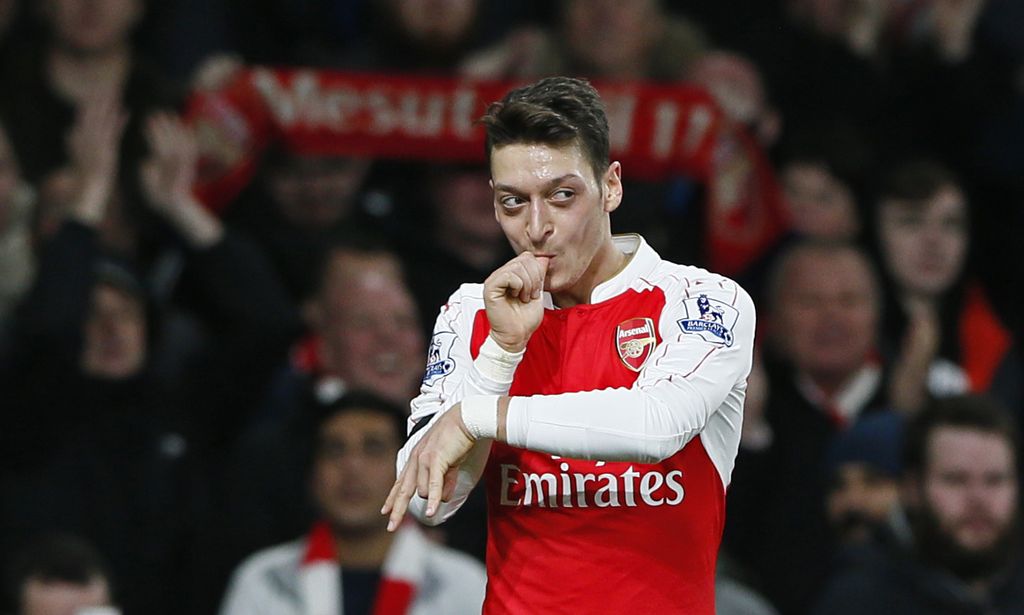 Football Soccer - Arsenal v AFC Bournemouth - Barclays Premier League - Emirates Stadium - 28/12/15Arsenal's Mesut Ozil celebrates scoring their second goalReuters / Stefan WermuthLivepicEDITORIAL USE ONLY. No use with unauthorized audio, video, data, fixture lists, club/league logos or 
