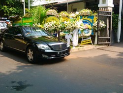 Presiden Jokowi Melayat ke Rumah Susi Pudjiastuti