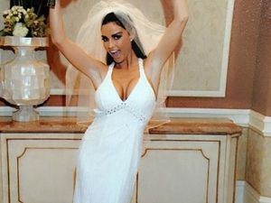 Dilelang, Gaun Pengantin Bekas Model Katie Price Ditawar Rp 19 Juta Dilelang, Gaun Pengantin Bekas Model Katie Price Ditawar Rp 19 Juta