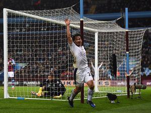 Okazaki Bernafsu Bikin Gol Demi Ikan dan Kentang Goreng Okazaki Bernafsu Bikin Gol Demi Ikan dan Kentang Goreng