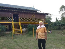 Lebih Dekat dengan Suku Sakai yang Terpinggirkan di Bumi Riau nan Kaya