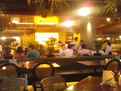 Polisi Reka Ulang Peracikan Kopi Beracun Mirna di Kafe Olivier