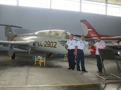 Pesawat Kepresidenan Bung Karno Akan Meriahkan Nikah Bareng di Angkasa