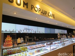 Nongkrong Ditemani EXO di LIVErary SMTOWN COEX Artium