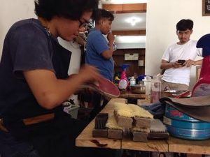 Hanya Bermodal Rp 5 Ribu, Usaha Empat Mahasiswa ini Beromzet Jutaan Rupiah