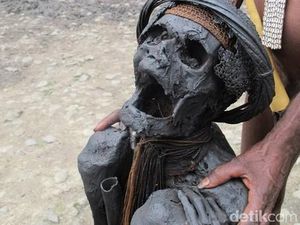 Dari Bandara Baru Wamena Bisa Pergi Melihat Mumi Papua