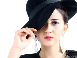 Rehat Syuting, Nina Zatulini Fokus Urus Anak