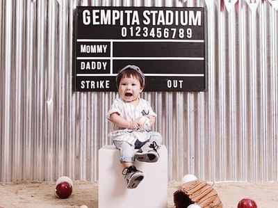 Gemes Maksimal! Gempita Marten Cute Jadi Anak Baseball