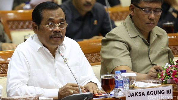 Jaksa Agung-Komisi III Bahas Kasus Papa Minta Saham