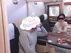 Foto Syahrini dengan Pria Misterius, Steven dan Angel Karamoy Baikan?