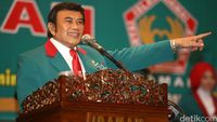 Rhoma Lantik Pengurus 18 DPW Partai Idaman
