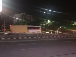 Ada Kecelakaan Tunggal, Tol Dalkot Arah Cawang Macet 2 Km