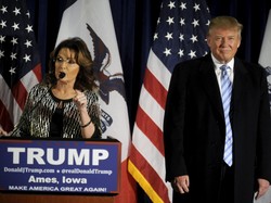 Didukung Sarah Palin, Donald Trump Merasa Terhormat